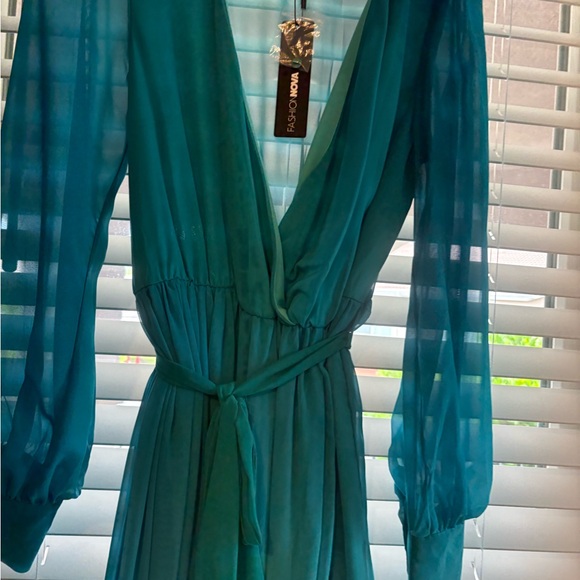 Elegant Teal Ombre Maxi Dress - Picture 15 of 16